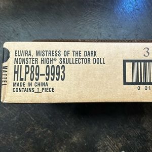 Monster High Elvira - BRAND NEW UNOPENED still in original box
